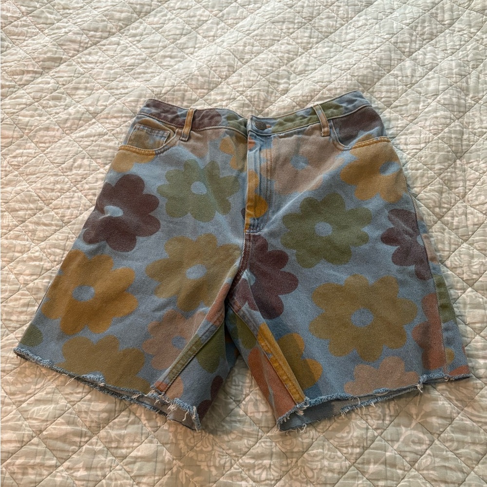 Lucy & Yak Light Blue Denim Shorts with Floral Pattern